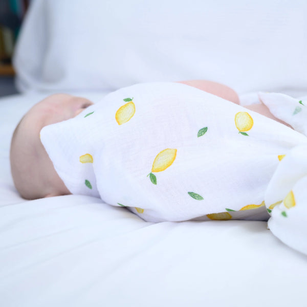 XL Lemon Print Muslin Swaddle
