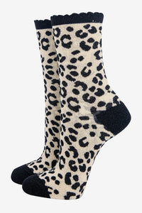 Women's Cream Leopard Print Glitter Socks