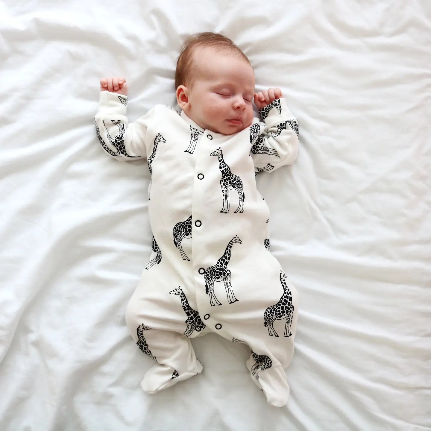Giraffe Cotton Sleepsuit 6-12 Months
