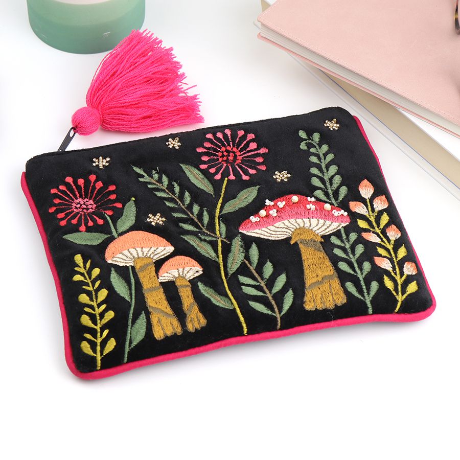 Black Velvet Midnight Scene Purse