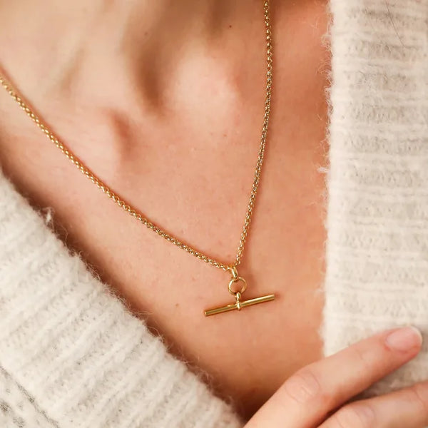 Stainless Steel T-Bar Necklace in Gold