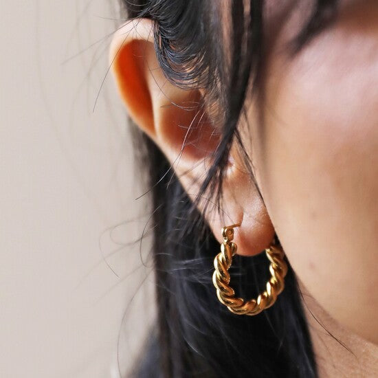 Medium Twisted Rope Hoop Earrings