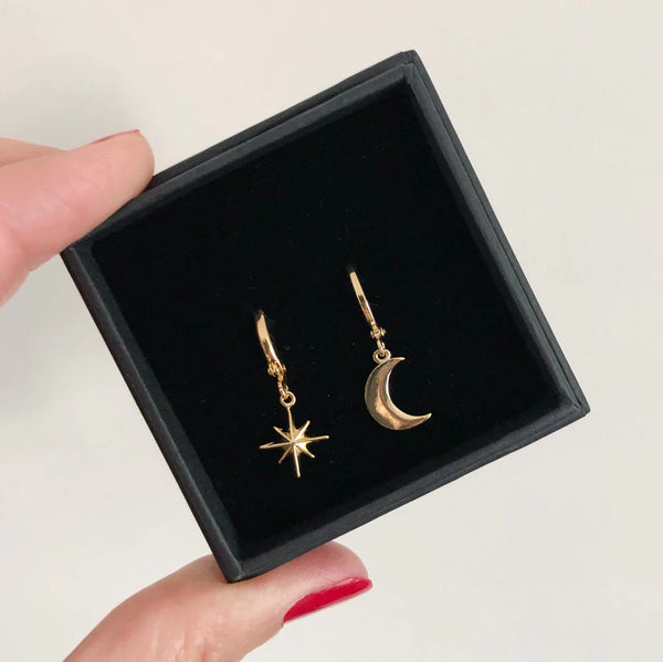 Mini Hoop Earrings - Moon & Star - Gold